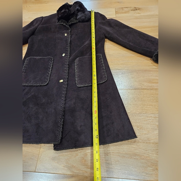 Shearling long coat. Size M. Real fur trim. - Picture 14 of 16